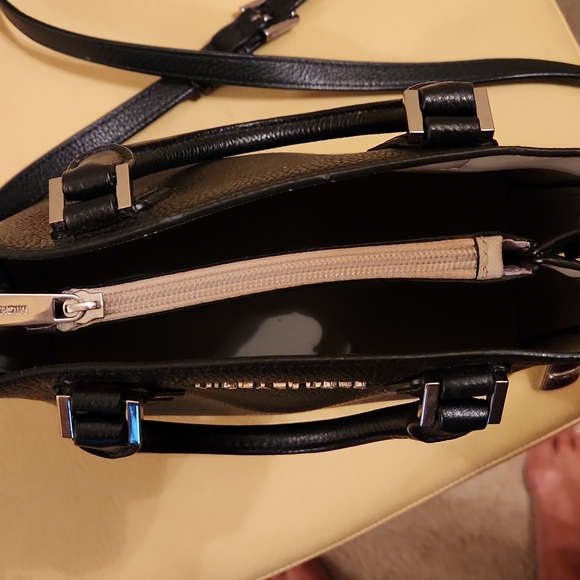 Michael Kors purse - Picture 7 of 10